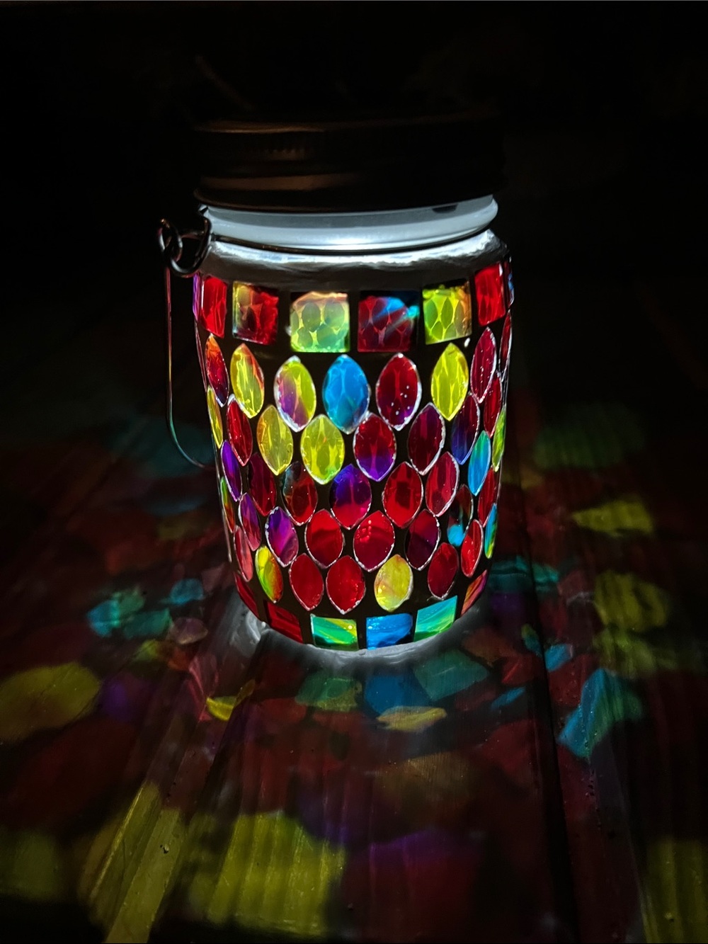 Colorful Mosaic Glass Hanging Solar Lantern- Multicolor Red - Picture 5 of 7